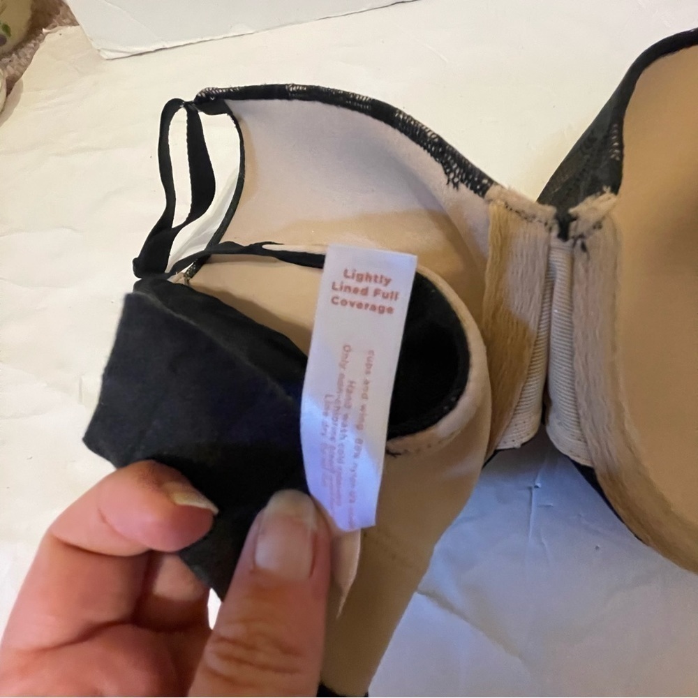 CACIQUE Lightly Lined Full Coverage Black Lace Bra - Picture 7 of 7